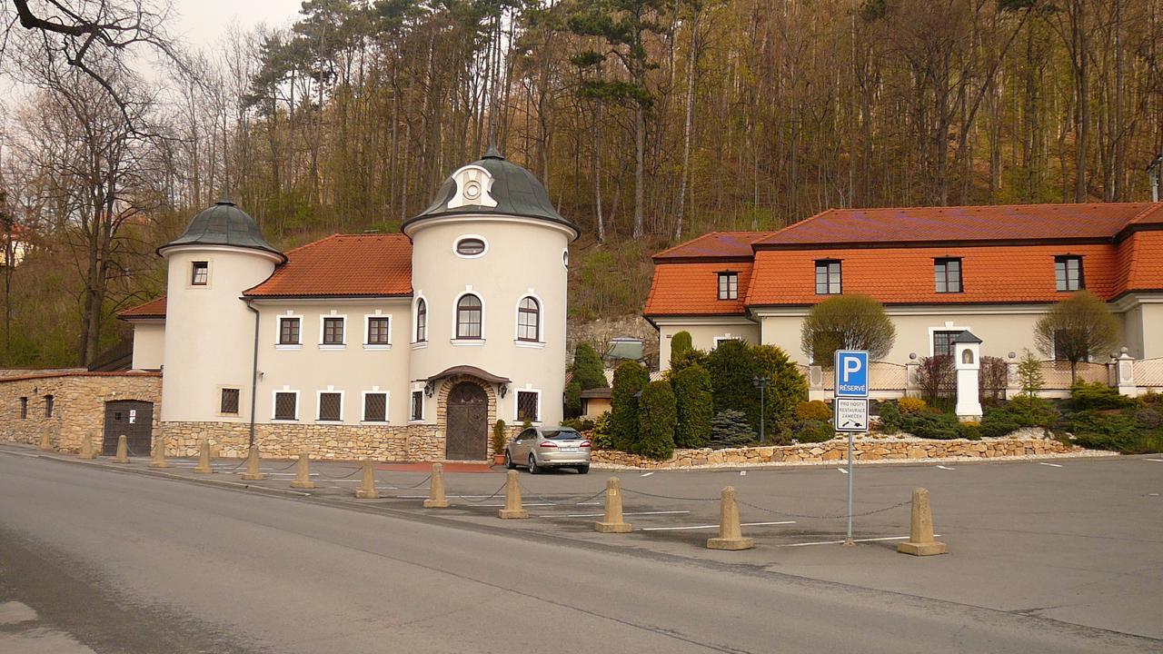 Hotel Zamecek Pod Hradem Stary Jicin 111 Exterior photo